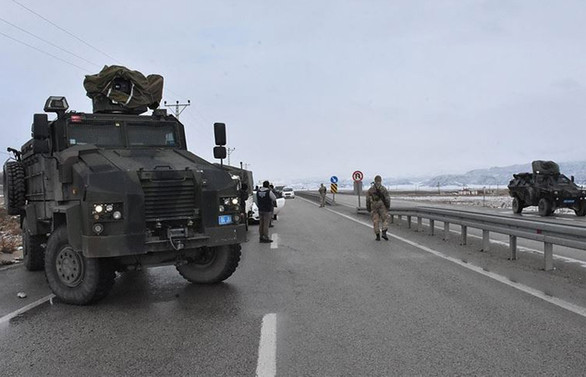 Ağrı'da Gürbulak Gümrük Müdürlüğü aracına roketli saldırı: 1 şehit