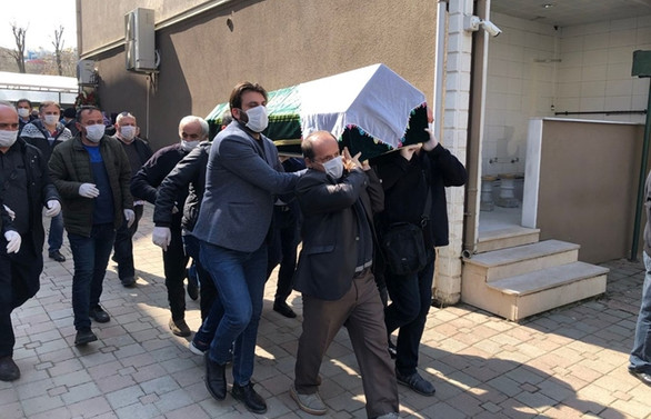 Kemal Kılıçdaroğlu'nun kız kardeşi son yolculuğuna uğurlandı