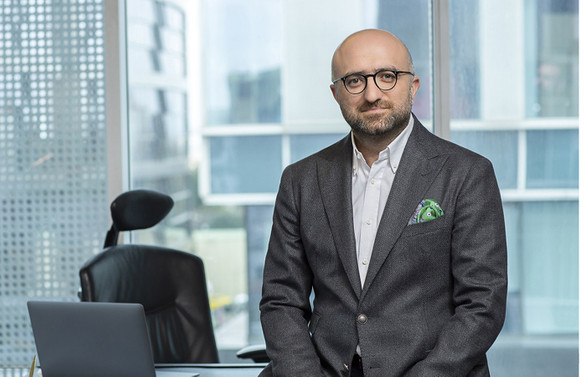 “Temel ihtiyaçlar dışında tüm perakende noktaları kapatılsın”