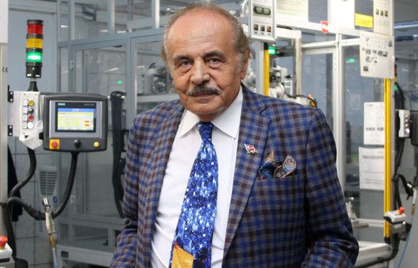 Bursalı iş insanı Arif Ağaoğlu hayatını kaybetti