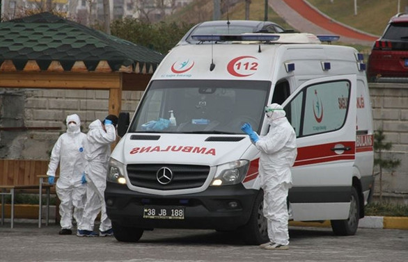 Türkiye'de koronavirüsten can kaybı 59'a, vaka sayısı 2 bin 433'e yükseldi