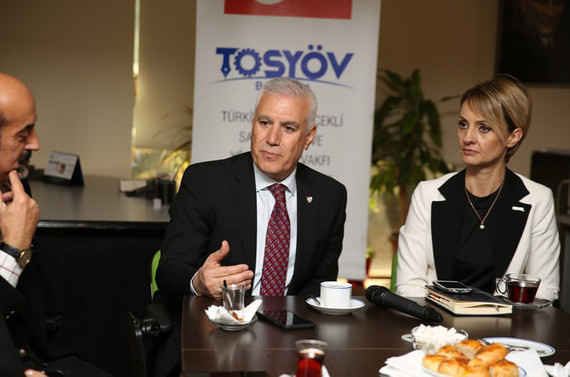 “Sanayicinin elini tutacak üst yönetime ihtiyaç var”