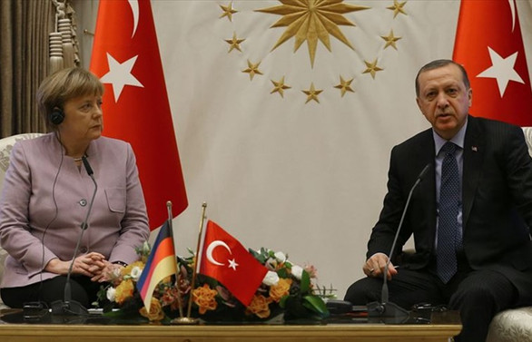 Erdoğan ile Merkel 'İdlib'i görüştü