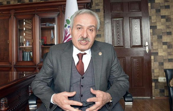 Eski Diyarbakır Belediye Başkanı Selçuk Mızraklı'ya hapis cezası