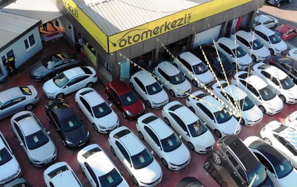 Otomerkezi'nde tek tıkla araç kapıda