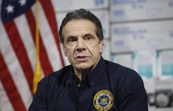 New York Valisi Cuomo'dan ekonomik tsunami uyarısı