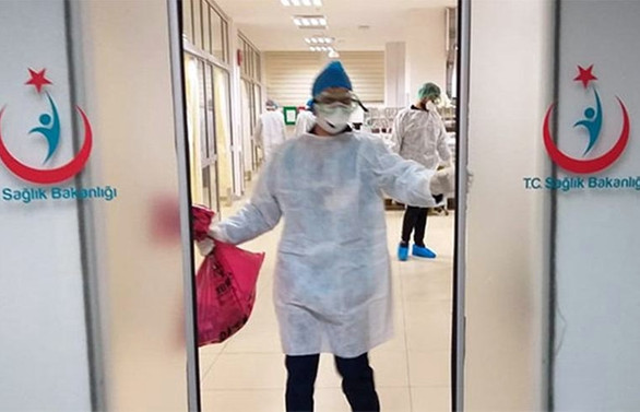 Türkiye'de koronavirüsten can kaybı 2 bin 706 oldu