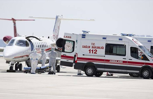 Çavuşoğlu: 76 vatandaşımız ambulans uçakla getirildi