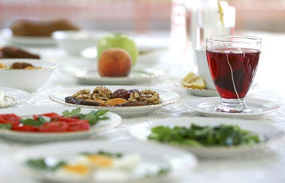 Yüksek tansiyon hastalarına 'sahur' uyarısı