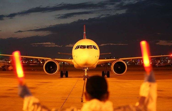 Avustralya'da 300 Türk dönüş için uçak bekliyor