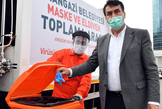 Osmangazi Belediyesi atık maske ve eldivenler için özel ekip kurdu