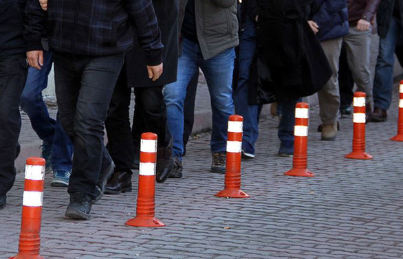 FETÖ şüphelisi 46 eski polis gözaltına alındı