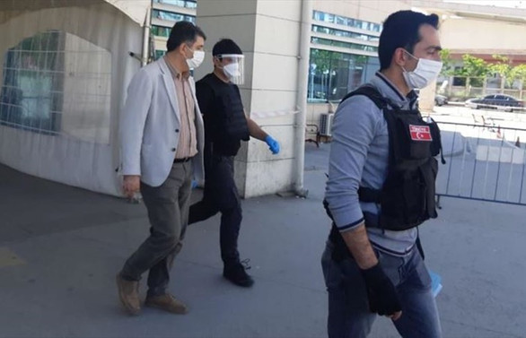 HDP'li belediye başkanları gözaltına alındı