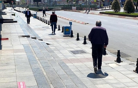 65 yaş üstüne izin saati değişti