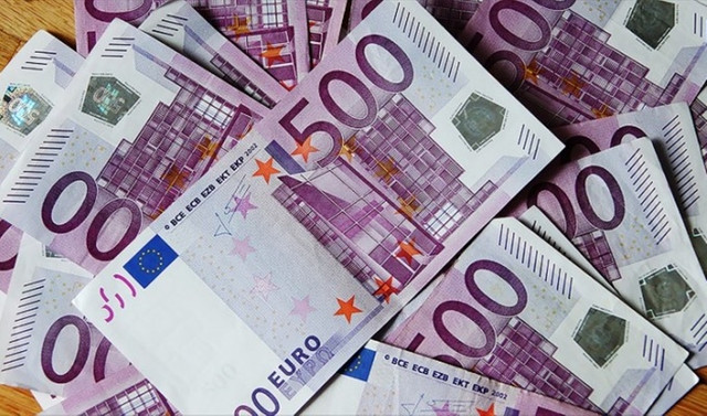 AB, Türkiye'deki Suriyeliler için 2,22 milyar euro aktardı