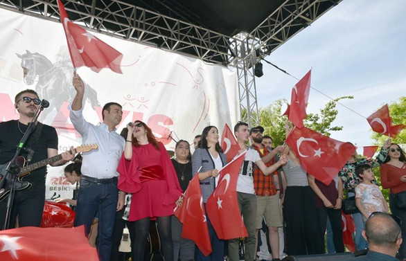 19 Mayıs coşkusu Beşiktaş'ta yaşanacak