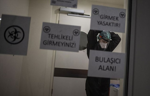 Türkiye'de son 24 saatte 27 can kaybı, 961 yeni tanı