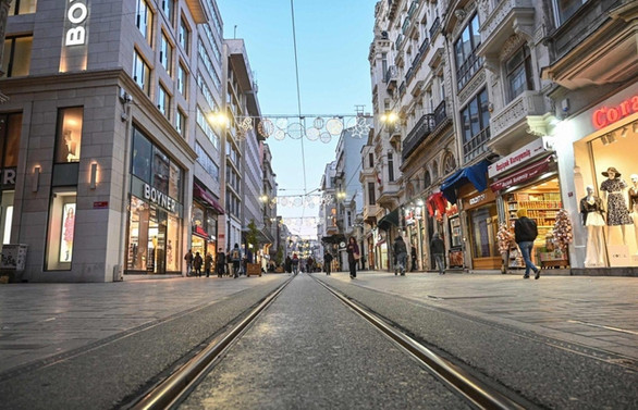 65 yaş üstü ve 20 yaş altı için sokağa çıkma genelgesi