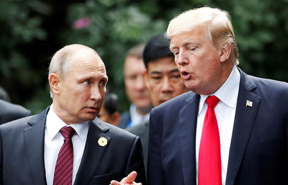 Trump ile Putin arasında COVID-19 görüşmesi