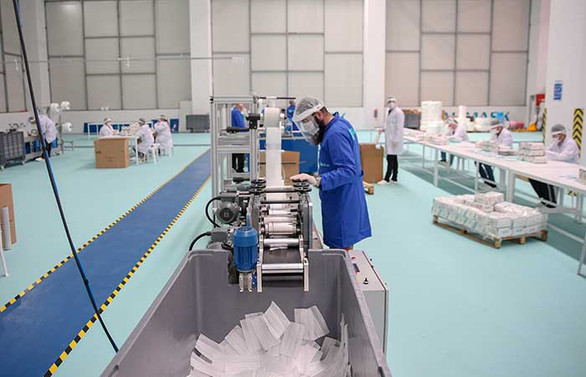 A&S Holding, ayda 1,5 milyar adet cerrahi maske üretecek