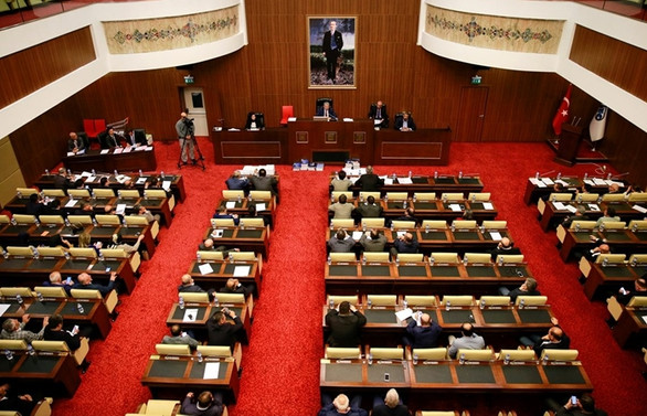 Mansur Yavaş'a 100 milyon lira borçalanma yetkisi