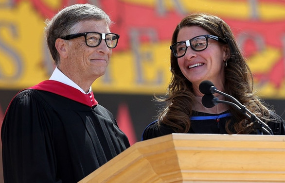Bill Gates yeni mezun gençlere seslendi!