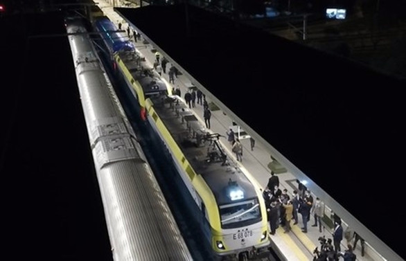 Marmaray'dan ilk yurt içi yük treni geçti