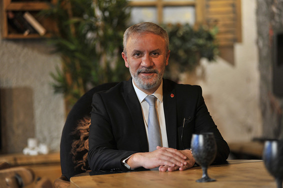 “Sağlık kurallarına uyarak iş yerlerimizi çalıştırmaya devam etmeliyiz”