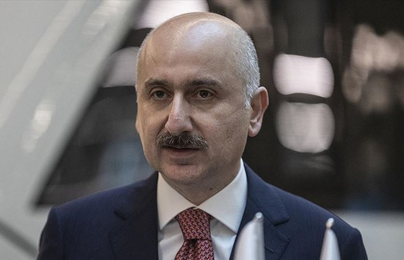 Bakan Karaismailoğlu: Dış hat uçuşları kademeli artırılacak