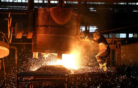 Sanayi üretimi nisanda %31,4 daraldı