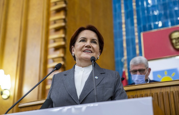 Akşener'den 'savunma yürüyüşü' değerlendirmesi