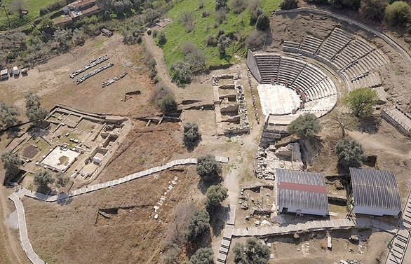 Metropolis antik kenti kazı çalışmaları 30. yılında