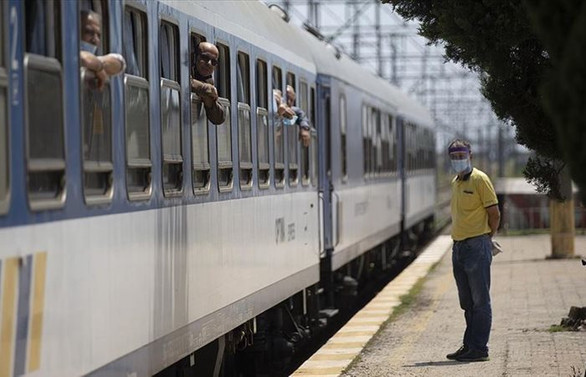 Yılın ilk 'arabalı treni' Kapıkule'den giriş yaptı