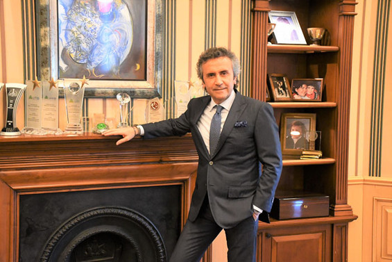 Yeşim’in maskeleri Özdilek’te satışa sunuldu