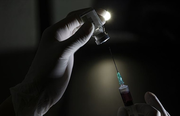 Çinli ilaç şirketinin aşı adayı Brezilya'da denenecek