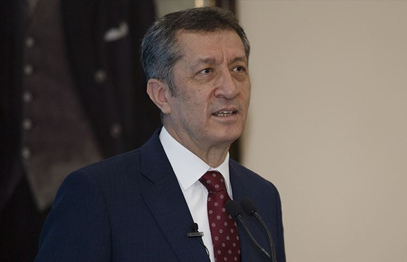 Bakan Selçuk'tan okullarda yüz yüze eğitim açıklaması