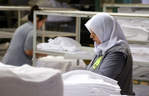 Istanbul Hazir Giyim Ihracatinda Acik Ara Onde Tekstil Dershanesi Bursa Modelistlik Egitimi Gerber Bilgisayarli Modelistlik Egitimi Stilistlik Egitimi Bilgisayarli Stilistlik Ve Desinatorluk Egitimi Modelistlik Kursu Gerber Bilgisayarli