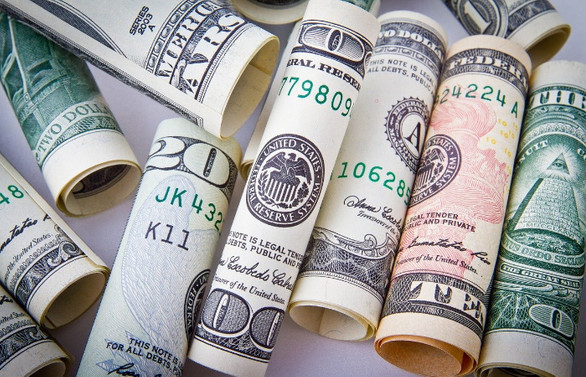Dolar/TL, 7,37 seviyesinden işlem görüyor