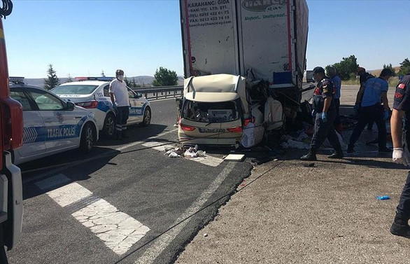 Kurban Bayramı tatilindeki trafik kazalarında 60 kişi hayatını kaybetti