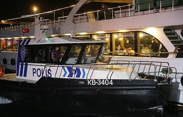 İstanbul'da denizde COVID-19 denetimi