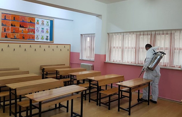 Okullar tamamen açılmazsa kasımda büyük patlama bekleyin