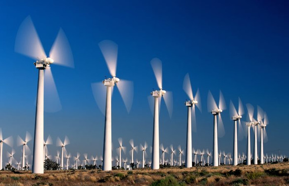 Elektrik üretim kapasitelerinin 3’te 2’sini rüzgar ve güneş enerjisi oluşturdu