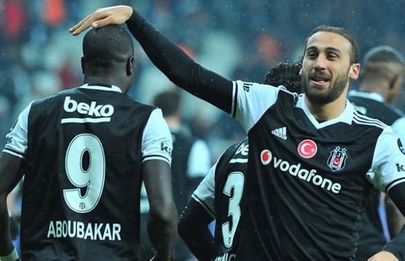 Beşiktaş'ta forvete dört aday