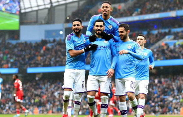 Manchester City'nin sahibi Fransa'dan takım aldı