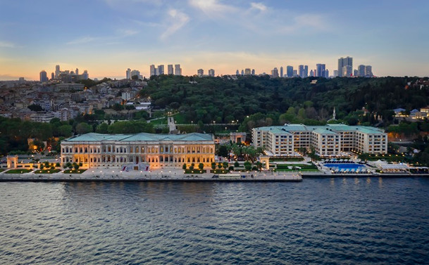 Forbes Travel Guide’dan Çırağan Sarayı’na “Beş Yıldız