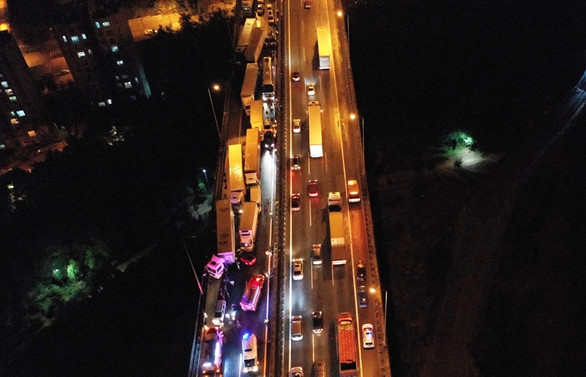 Kocaeli'de zincirleme kaza: 28 araç birbirine girdi