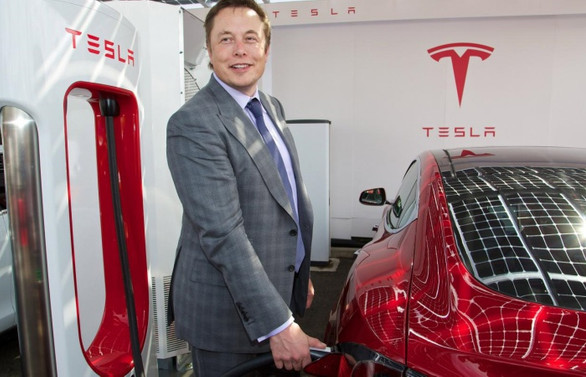 Tesla'dan rekor kayıp, değeri 80 milyar dolar azaldı
