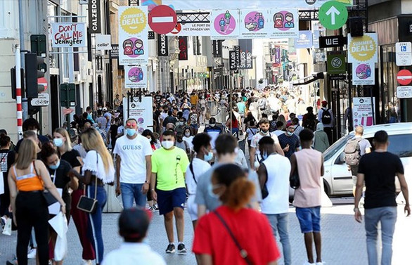 Dünya sonbahara COVID-19 salgınının artan etkisiyle girdi