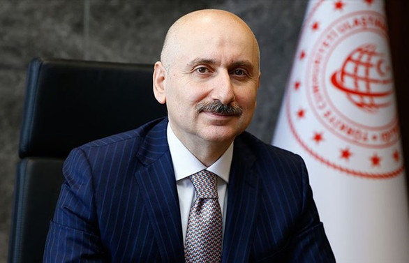 Bakan Karaismailoğlu: Türk sivil havacılık sektörü salgını en az etki ile atlatıyor