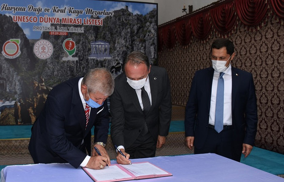 Harşena Dağı ve Pontus Kral Kaya Mezarları UNESCO yolunda